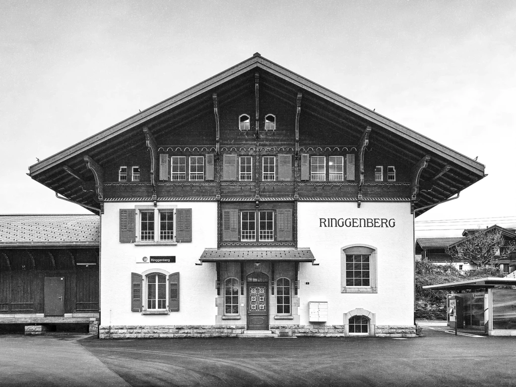 085_Bahnhof_Ringgenberg_sw